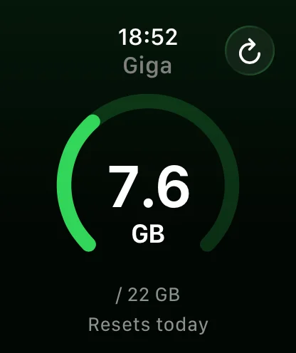Apple Watch app showing 7.6 GB remaining